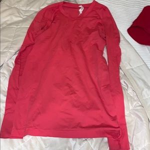 Pink lululemon long sleeve swiftly tech